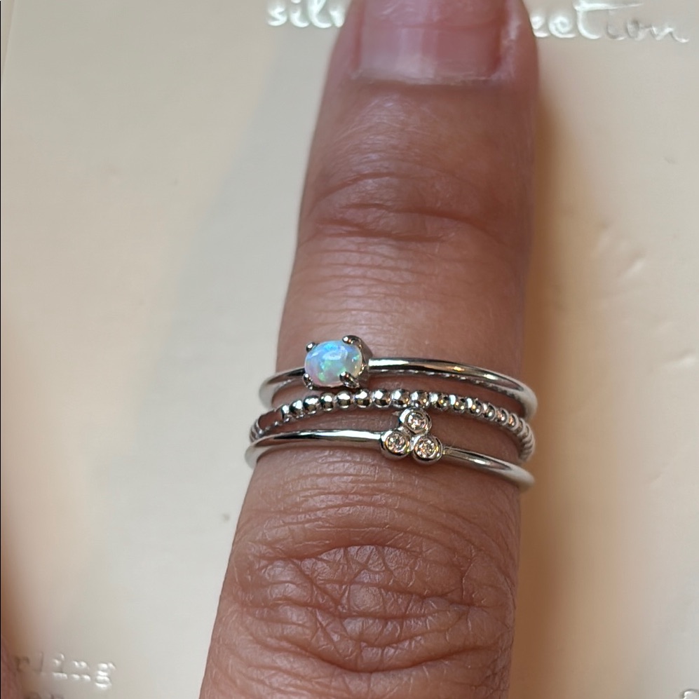 A New Day Silver Opal And Crystal Ring Set 15$